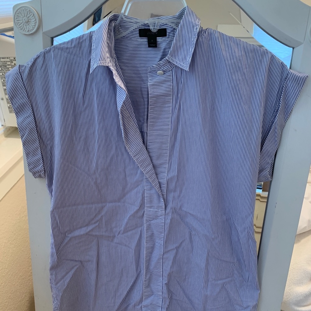 J crew short sleeve blouse!!
